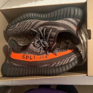 YZY 350 V2